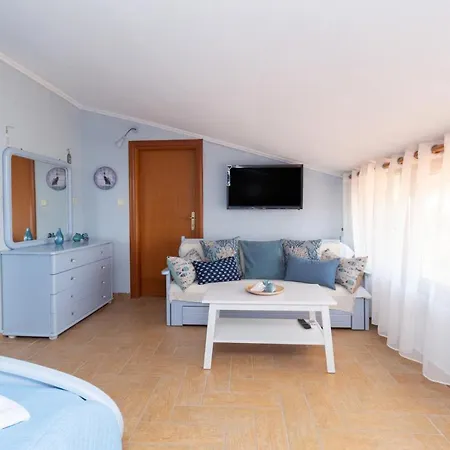 Y Sea View Villa